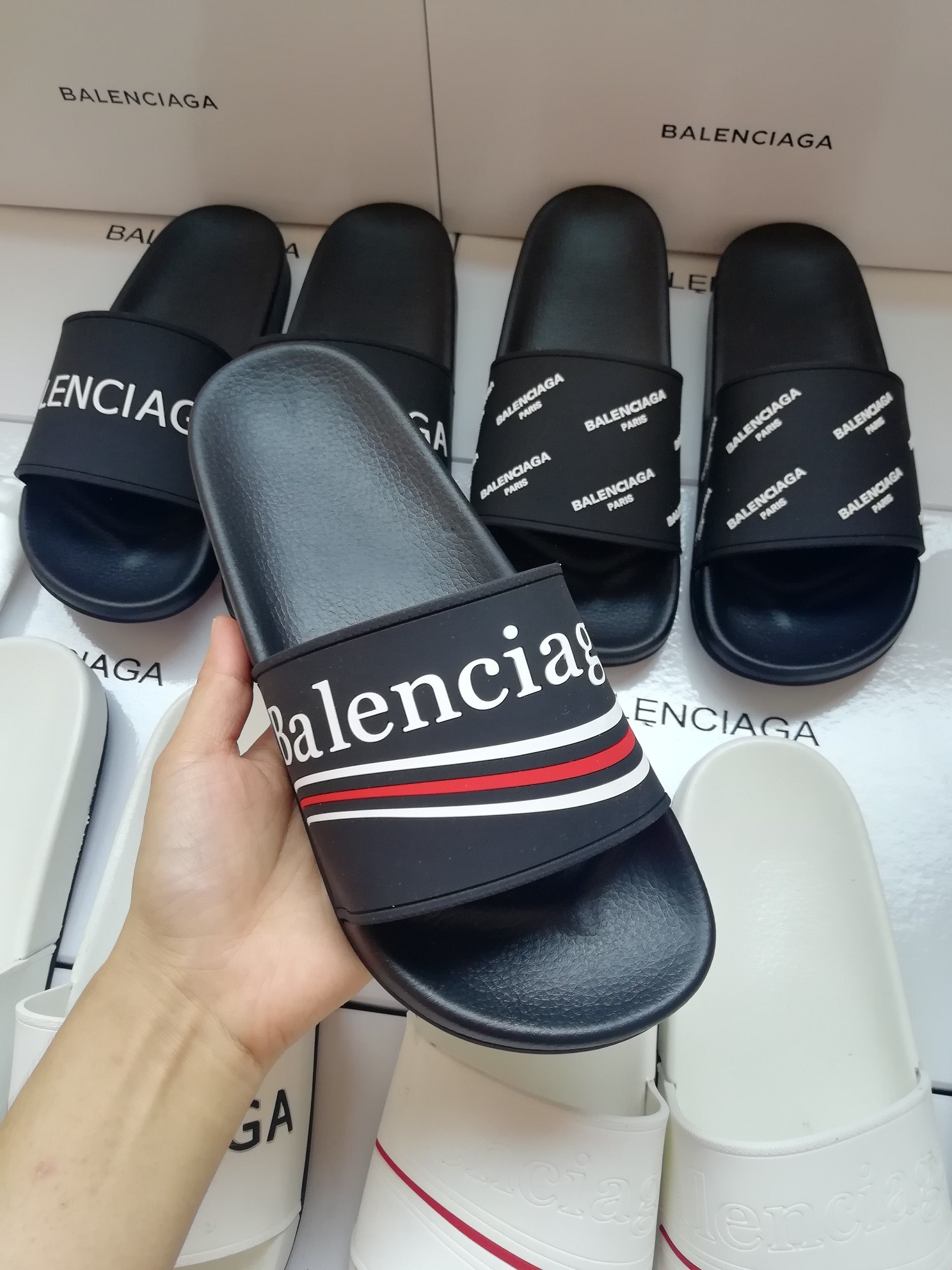Balenciaga #750043-1 Slippers For Men - balenciaga.to